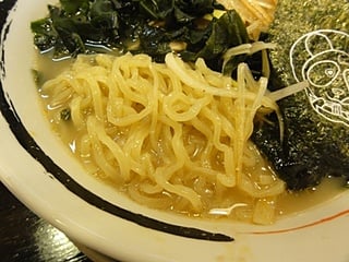 十文字店　もちっと、ツヤもある南部小麦麺。冷しにもおススメです♪